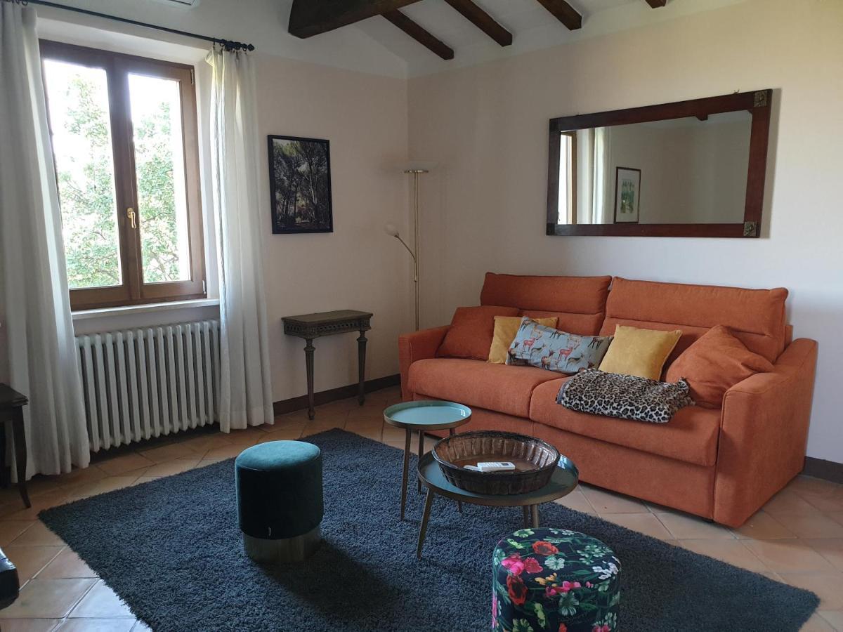 Le Querciolaie Monte Cavallo - Upper Apartment Saturnia Eksteriør billede